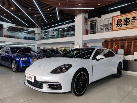 Panamera新能源 2017款 Panamera 4 E-Hybrid 行政加长版 2.9T