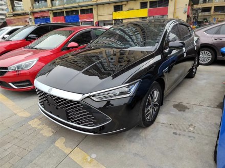 秦PLUS 2021款 DM-i 120KM 尊贵型