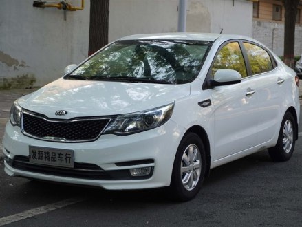 起亚K2 2015款 三厢 1.4L MT GLS