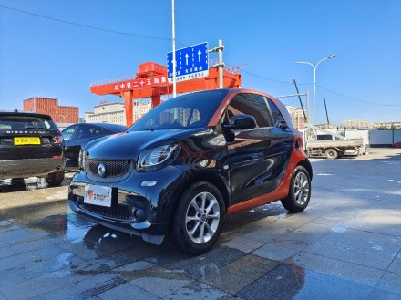 smart fortwo 2015款 1.0L 52千瓦硬顶灵动版