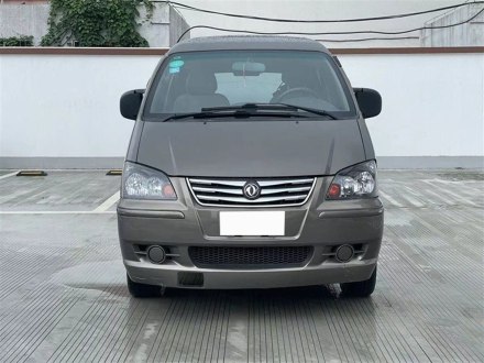 菱智 2017款 V3 1.5L 7座标准型