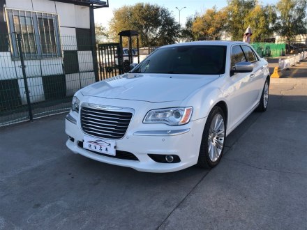 克莱斯勒300C进口 2013款 3.6L 尊享版