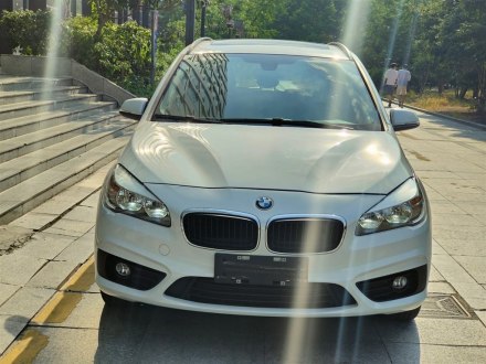 宝马2系旅行车 2018款 218i 领先型