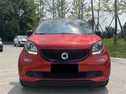 smart forfour 2016款 0.9T 66千瓦先锋版