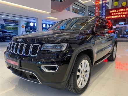 大切诺基进口 2017款 3.0L 舒享导航版