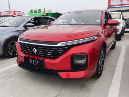 宝骏RC-5 2020款 1.5T CVT智耀尊享型