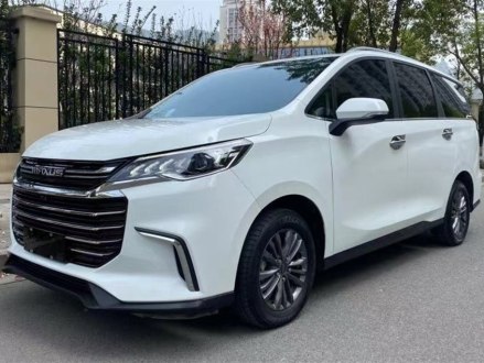 上汽大通MAXUS G50 2020款 1.5T 自动精英版