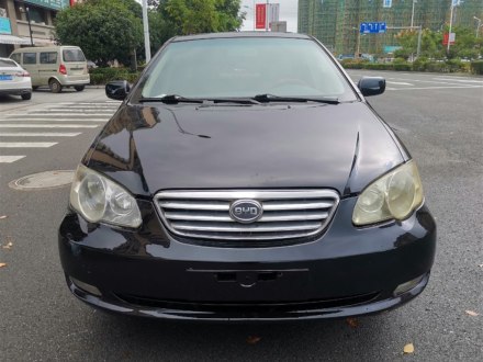 比亚迪F3 2011款 1.5L 新白金版标准型