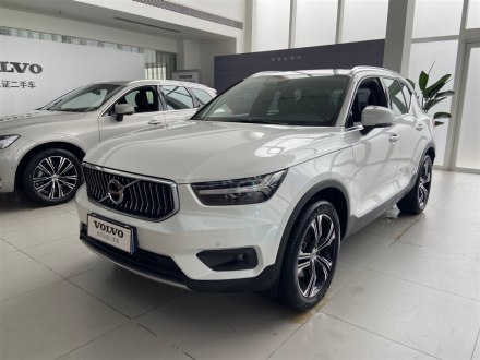 沃尔沃XC40 2021款 T4 四驱智远豪华版