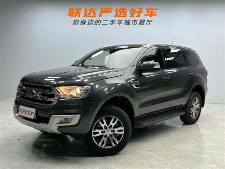 撼路者 2017款 2.0T 汽油自动四驱豪华版 5座
