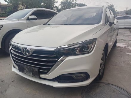 绅宝D50 2018款 1.5L CVT尊贵智驾版