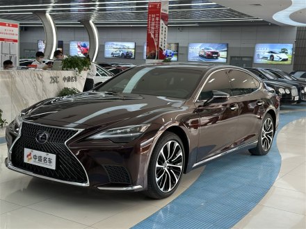 雷克萨斯LS 2021款 500h 豪华版