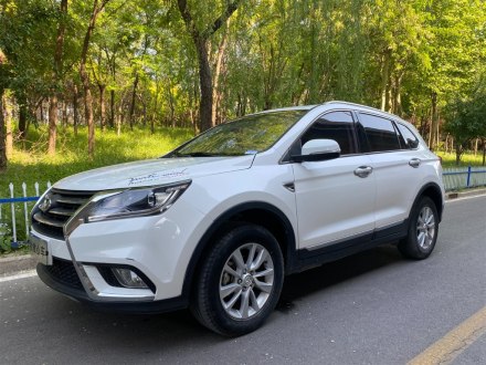 北汽幻速S6 2016款 1.5T 手动领先型