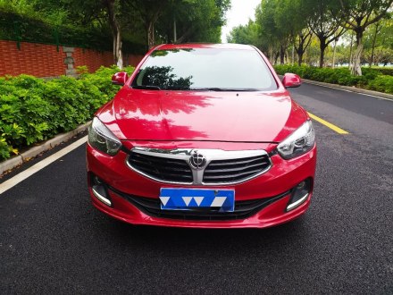 中华H3 2017款 1.5L 自动豪华型