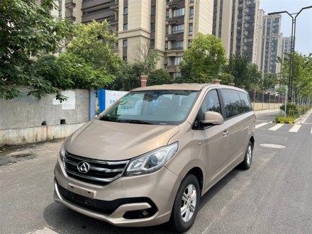 上汽大通MAXUS G10 2016款 2.0T 自动行政版