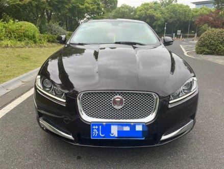 捷豹XF 2015款 XF 2.0T 豪华版
