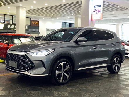 宋PLUS 2020款 1.5T 自动旗舰型