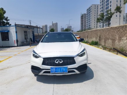 英菲尼迪QX30 2017款 2.0T 四驱运动版