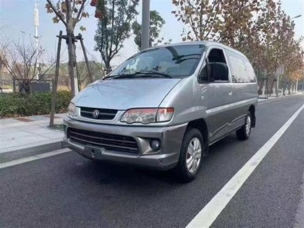 菱智 2014款 V3 1.5L 5座标准型I