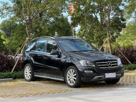 奔驰M级 2010款 ML 350 4MATIC豪华型特别版