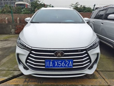 宋MAX 2019款 1.5T 自动智联睿逸天窗型 6座 国VI