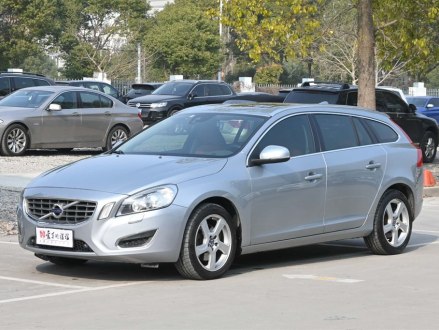 沃尔沃V60 2013款 T5 智雅版