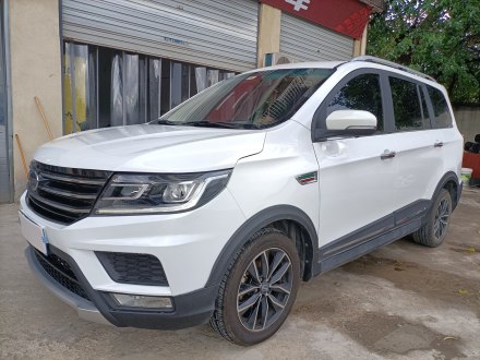 SWM斯威X3 2018款 1.5L 手动时尚型