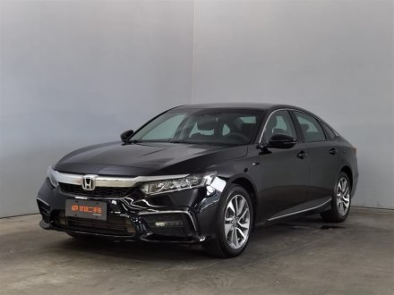 英仕派 2019款 260TURBO 精致版 国V