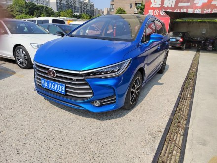 宋MAX 2017款 1.5T 自动智联精英型 7座