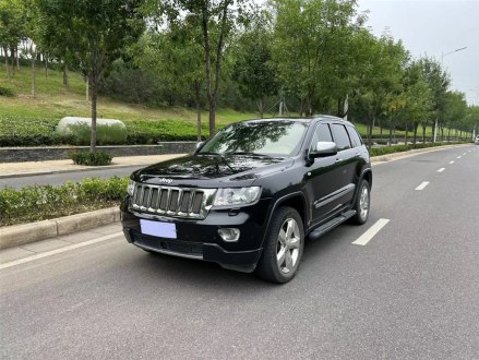 大切诺基进口 2012款 3.6L 旗舰尊崇版
