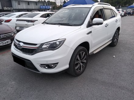 比亚迪S7 2015款 2.0T 升级版 自动尊贵型