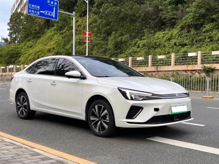 飞凡ER6 2021款 新动版 620km 智尊版