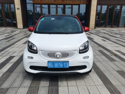 smart forfour 2016款 1.0L 52千瓦激情版