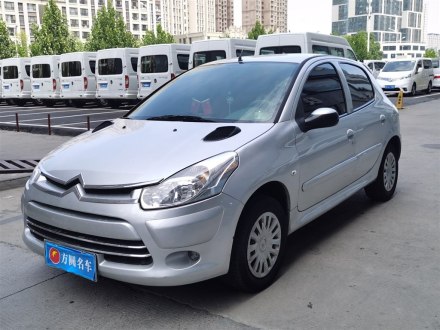 雪铁龙C2 2006款 1.4L MT SX