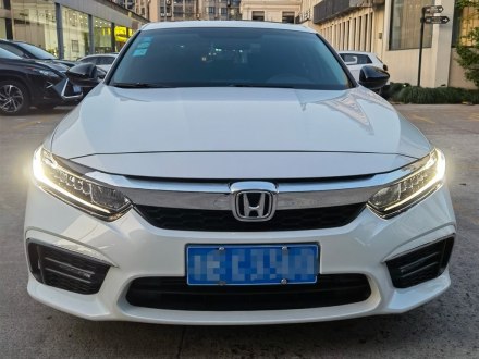 英仕派 2019款 260TURBO 精致版 国VI