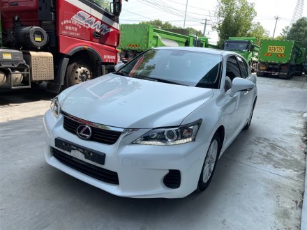 雷克萨斯CT 2013款 CT200h 都市版