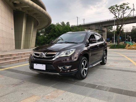 比亚迪S7 2015款 2.0T 升级版 自动旗舰型