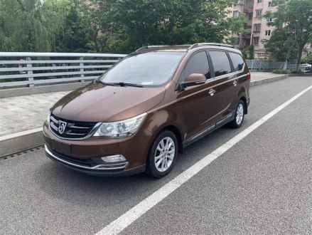 宝骏730 2016款 1.5T 手动豪华型 7座
