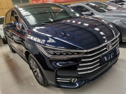 宋MAX 2019款 1.5T 自动智联睿尚型 6座 国VI