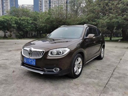 中华V5 2012款 1.5T 自动两驱尊贵型