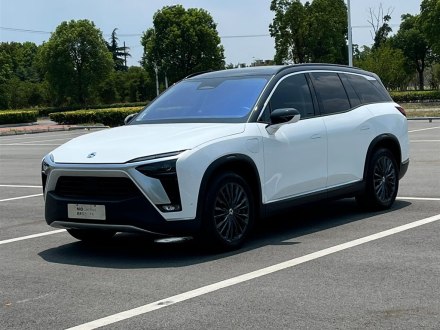 蔚来ES8 2020款 580KM 七座版