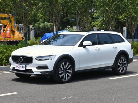 沃尔沃V90 2022款 Cross Country B5 AWD 智尊版