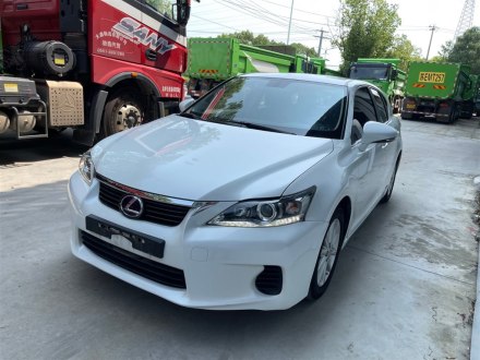 雷克萨斯CT 2013款 CT200h 都市版