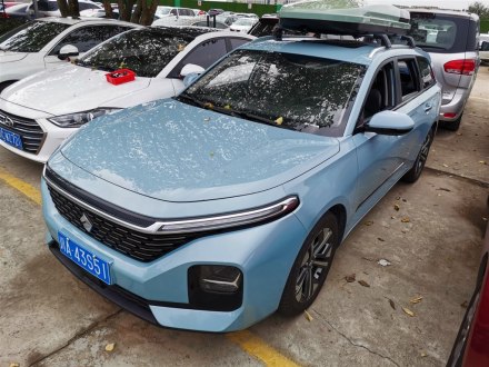 宝骏Valli 2021款 1.5T 那曲繁星 CVT旗舰型