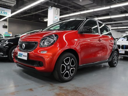 smart forfour 2018款 0.9T 66千瓦先锋版