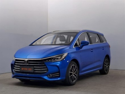 宋MAX 2017款 1.5T 自动智联精英型 7座