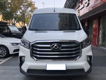 上汽大通MAXUS V90 2020款 2.0T手动运杰版前驱后单胎短轴中顶6座
