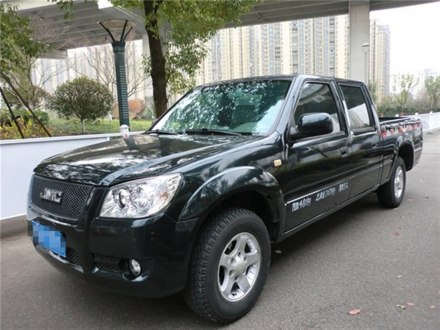 宝典 2015款 2.8T新超值柴油两驱舒适版JX493ZLQ4F