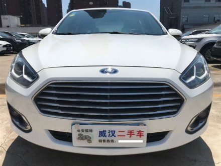 福睿斯 2015款 1.5L 自动时尚型