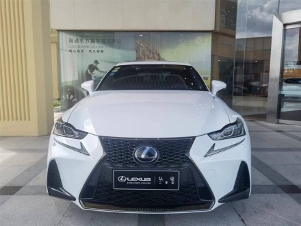 雷克萨斯IS 2017款 300 F SPORT版